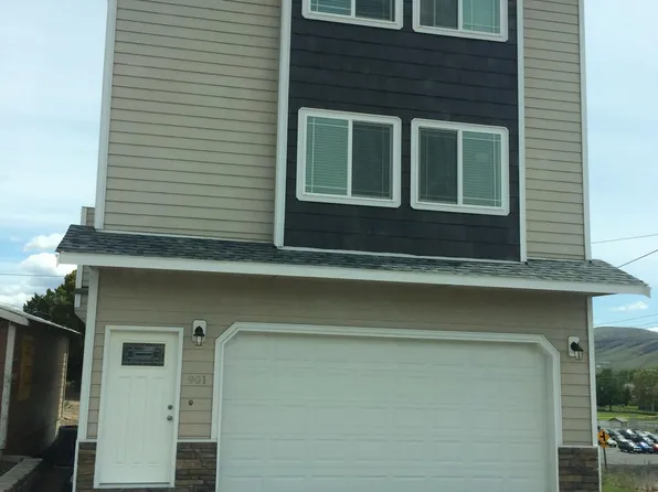 901 Bowers Dr, Selah, WA 98942