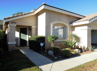 936 Ferndale Dr, Corona, CA 92881