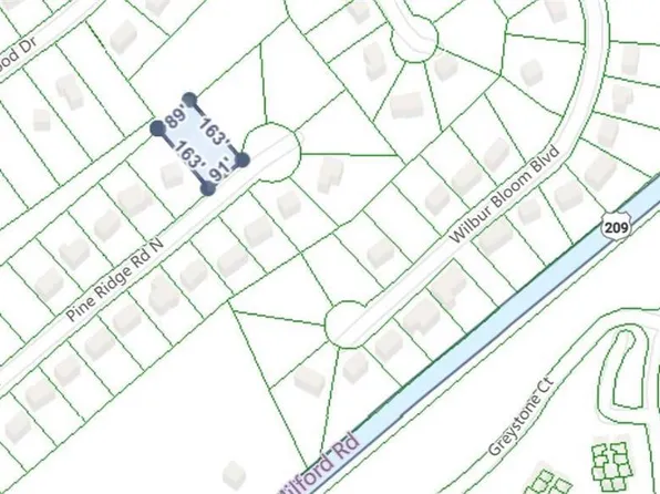 75 Pine Dr, East Stroudsburg, PA 18302