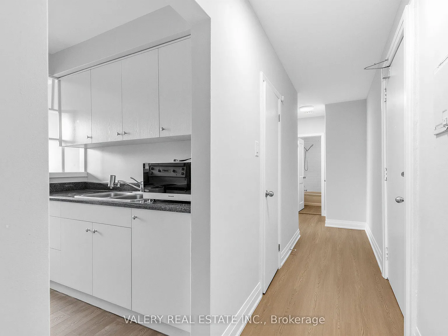 2 bed, $1,995 — Photo 3