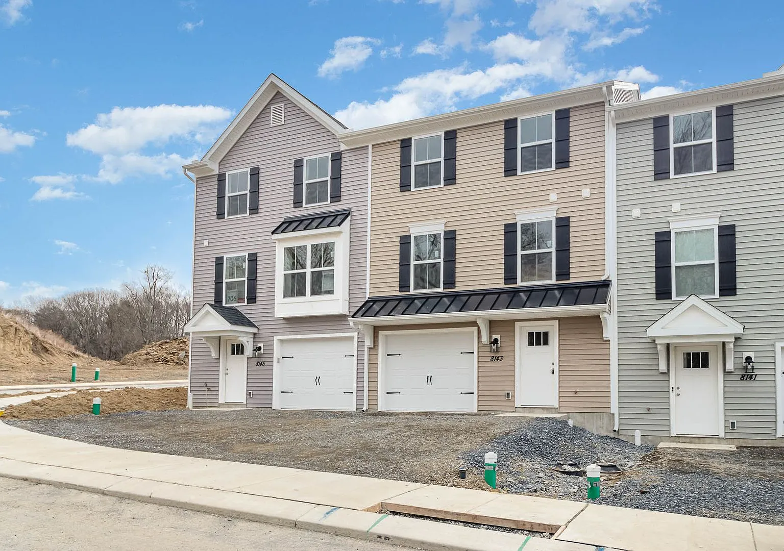 Coming Soon!! Town-Home For Rent In Central Dauphin School District — Photo 2