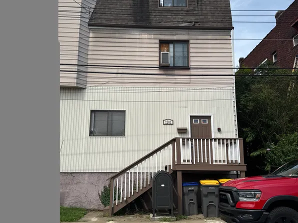 1201 Illinois Ave Floor 2, Pittsburgh, PA 15216