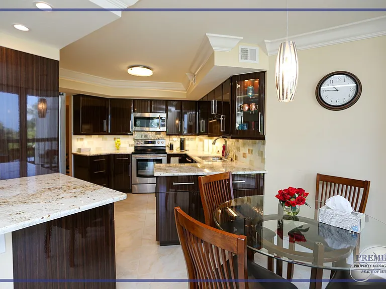 4551 Gulf Shore Blvd N #301 — Photo 14