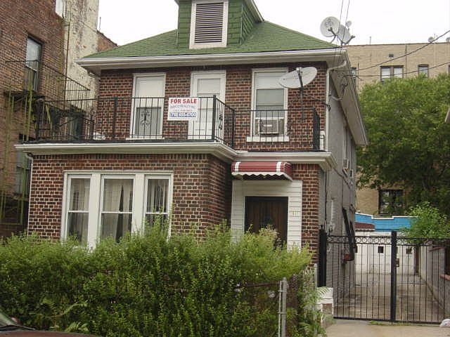 1st image of 637 E 223rd St