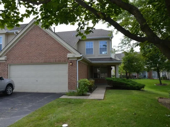 109 Thistle Ct #D, Schaumburg, IL 60194