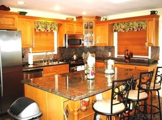 42 Hazelton Rd, Yonkers, NY 10710