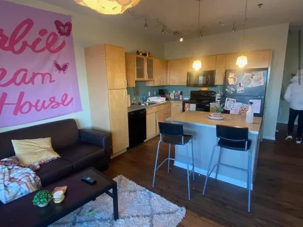 FloCo Fusion, 1000 University Ave SE APT 414, Minneapolis, MN 55414