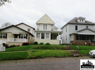 1812 Monroe Ave, Huntington, WV 25704