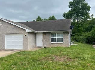 2626 E Oakbrook Dr #B, Columbia, MO 65202