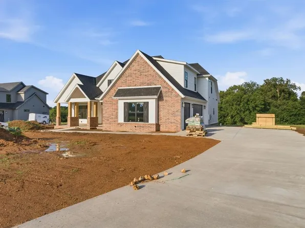 18962 Magnolia Mdws, Fayetteville, AR 72704