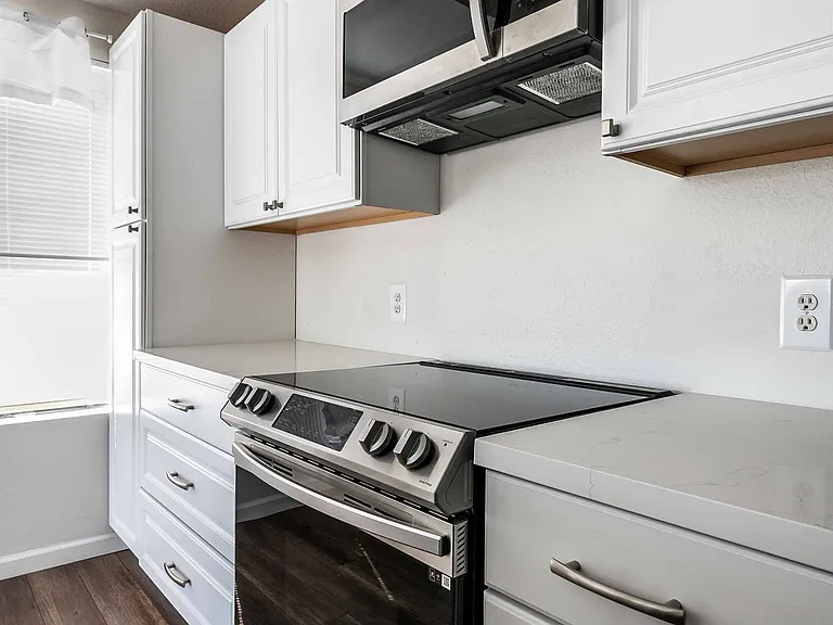 4360 Gannet Cir #22 — Photo 18