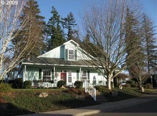 2808 Arthur Ln, Newberg, OR 97132