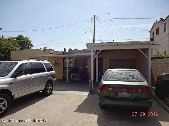 5th image of 305 S Marguerita Ave
