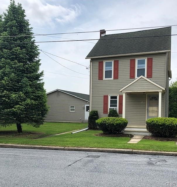 1st image of 621 Heckman Ave