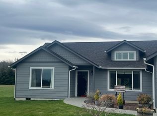 93 Thompson Farm Ln, Sequim, WA 98382