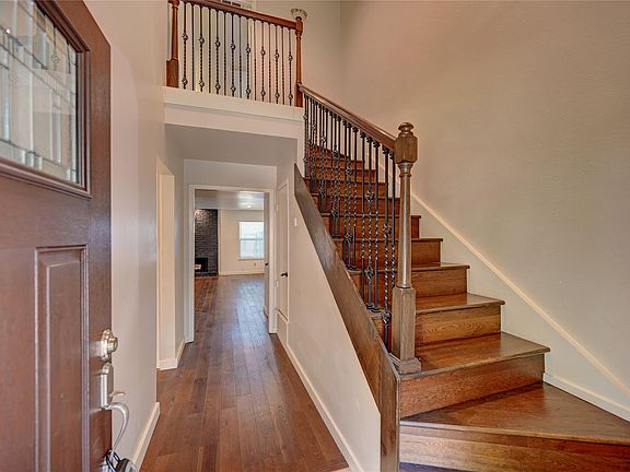 3rd image of 10733 Sandpiper Ln #19