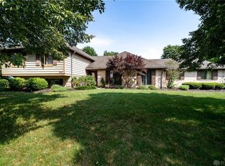 9260 Rooks Rd, Dayton, OH 45458