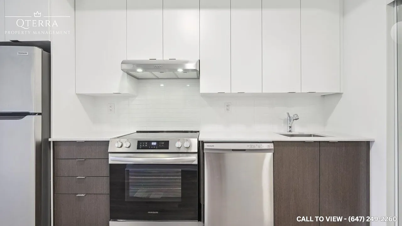 2 bed, 890 sqft, $2,595 — Photo 4