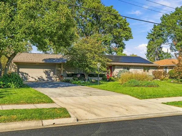 2290 Middlesex Rd, Columbus, OH 43220