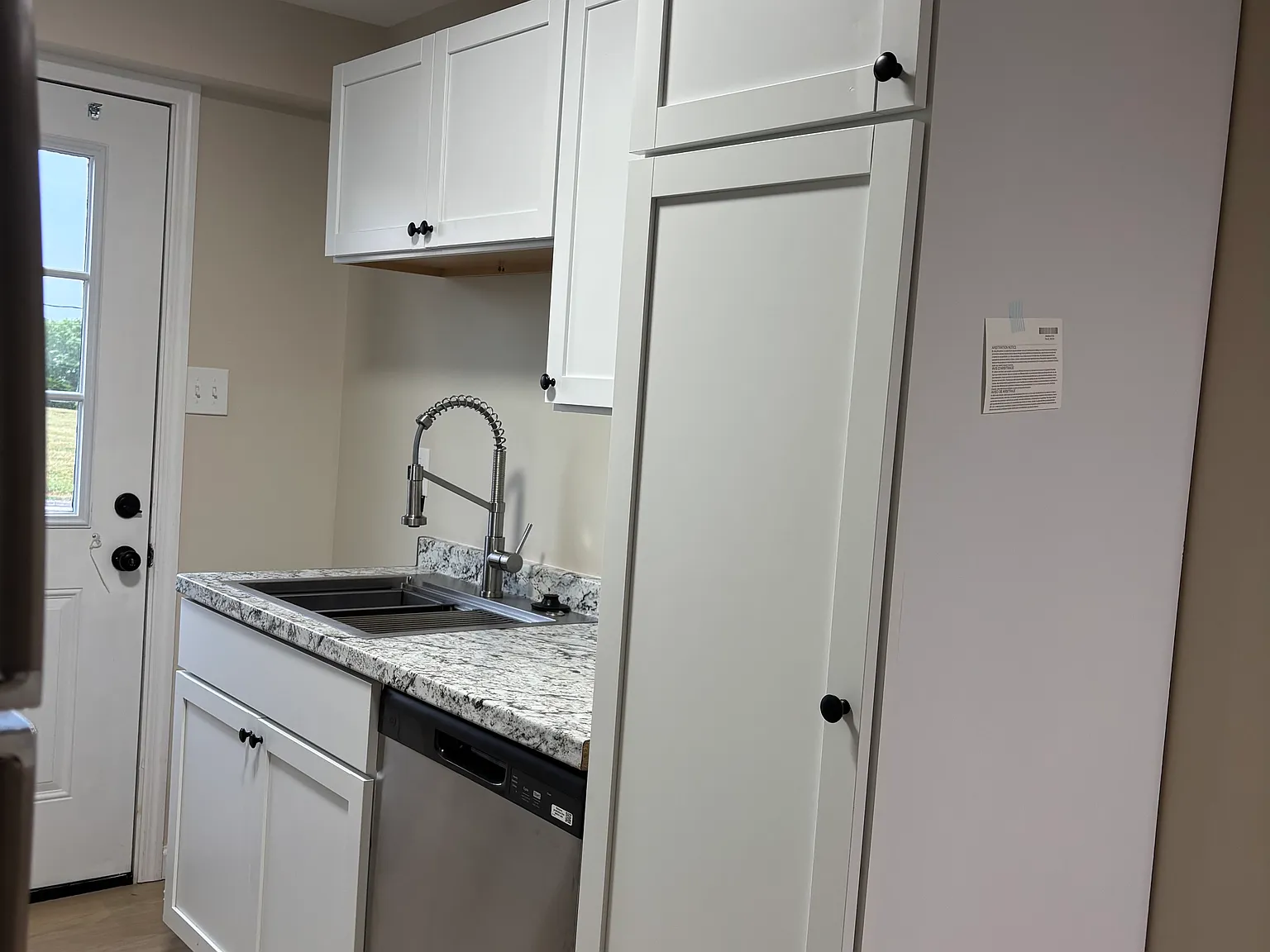 112 Viking Rd — Photo 4