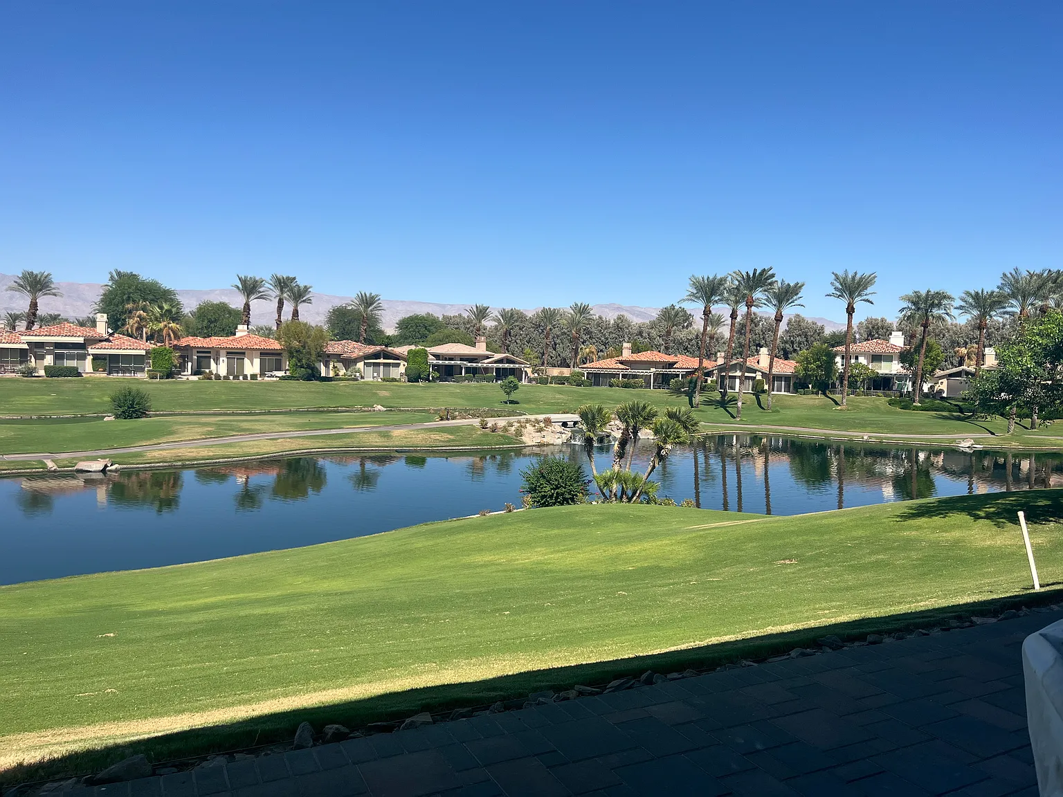 3 bed, 3.5 bath, 2182 sqft, $6,800 — Photo 1