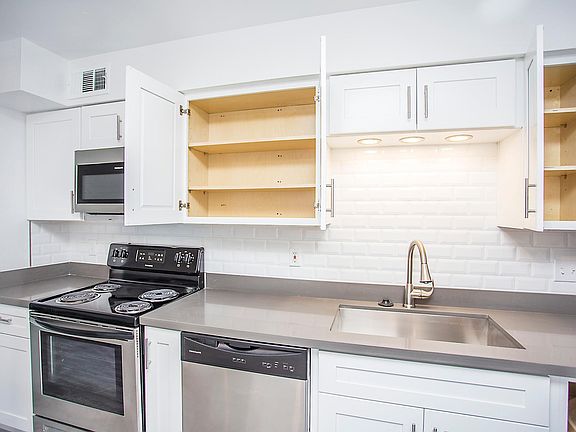 4th image of 4750 N 28th St #6