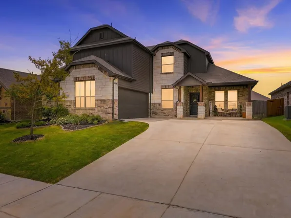 401 Llano Ln, Red Oak, TX 75154