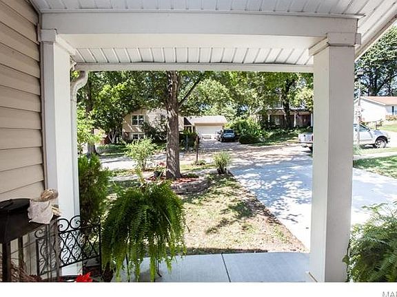 3rd image of 6518 Suson Oaks Dr