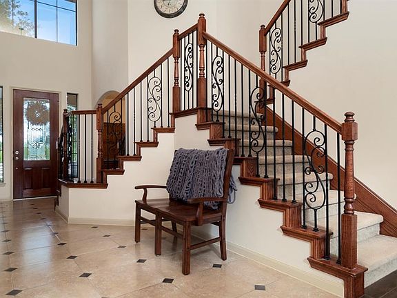 3rd image of 32235 Tall Oaks Way
