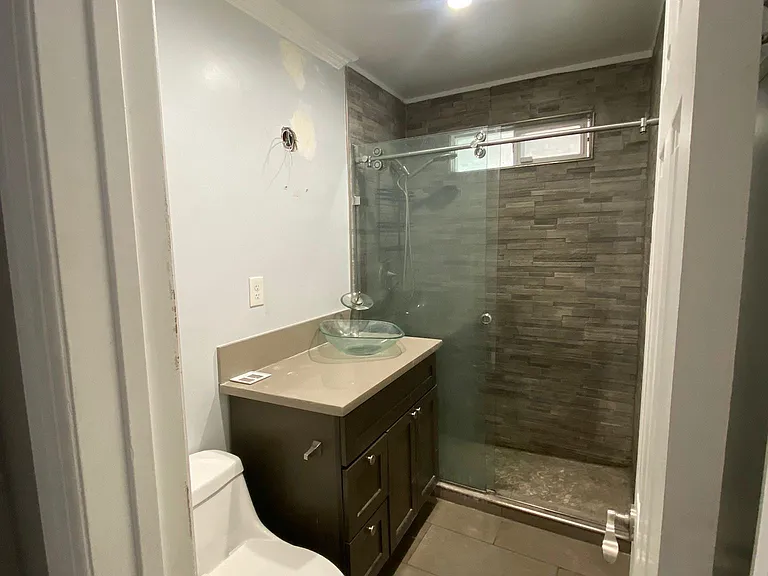 8128 Puritan St — Photo 11