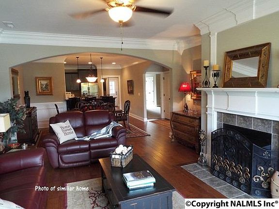 3rd image of 2 Atherton Cir