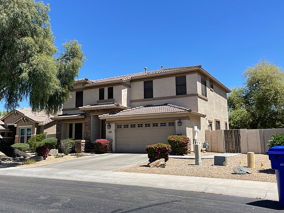 3rd image of 2923 S Buckskin Way