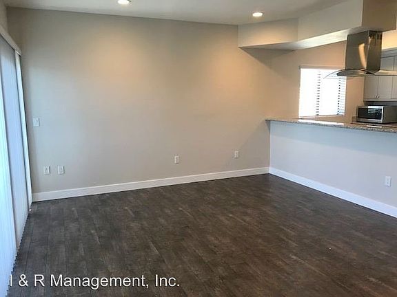 3rd image of 11281 Huston St APT 7