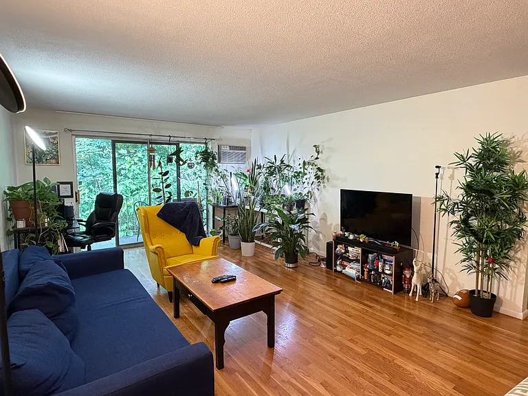 73 Charlesbank Rd #302 — Photo 7