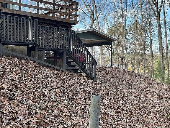 5th image of 31 Dogwood Cir
