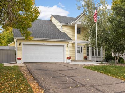 16407 Hutchinson Dr, Lakeville, MN, 55044
