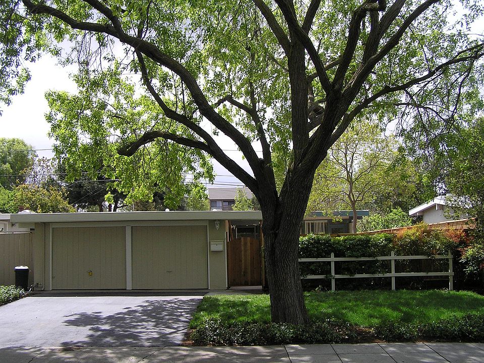 Lovely Monta Loma Home