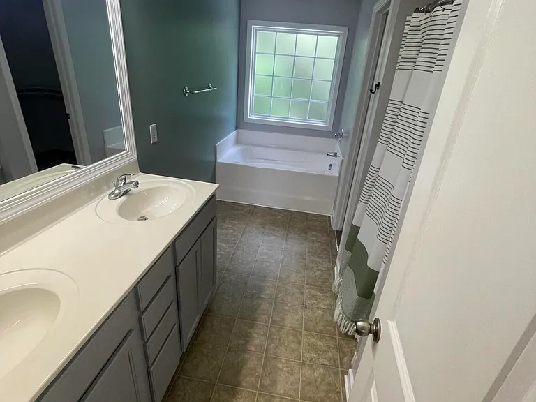146 Broadleaf Dr — Photo 6