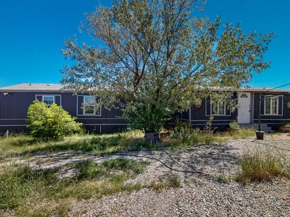 54 Little Cloud Rd, Moriarty, NM 87035