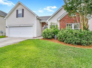 112 Valentin Dr, Summerville, SC 29483
