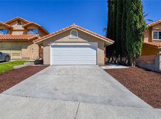 1082 Agua Caliente Ln, Colton, CA 92324