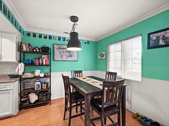 5th image of 1478 E Foxboro Dr S #2