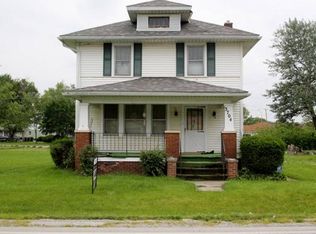 3704 Wayne Trce, Fort Wayne, IN 46806