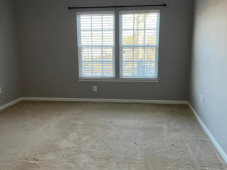 8605 Enoch Pratt Dr — Photo 15
