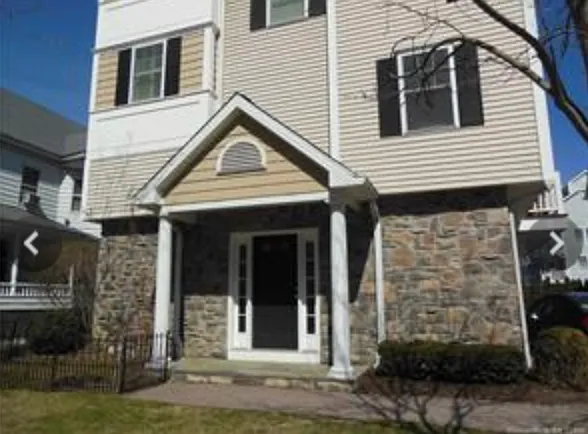 1725 Summer St #1 — Photo 1