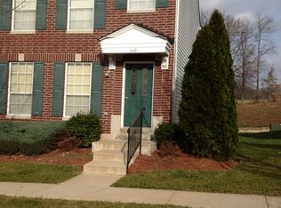 349 Heritage Commons Cir, O'Fallon, MO 63368