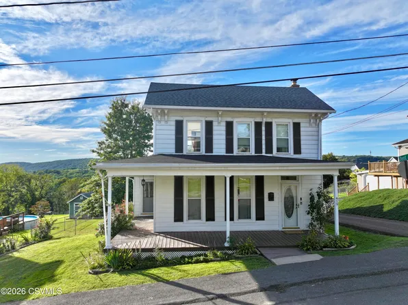 419 N 3rd St, Catawissa, PA 17820