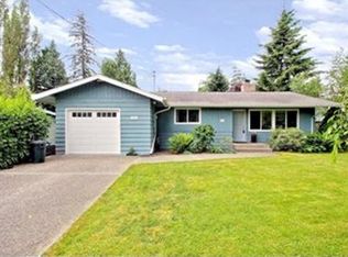 9027 NE 147th St, Kenmore, WA 98028