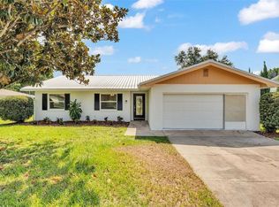 412 Lake Ned Rd, Winter Haven, FL 33884