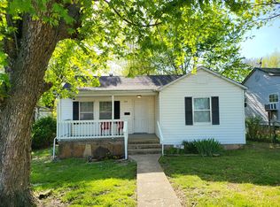 912 N Spruce St, Harrison, AR 72601